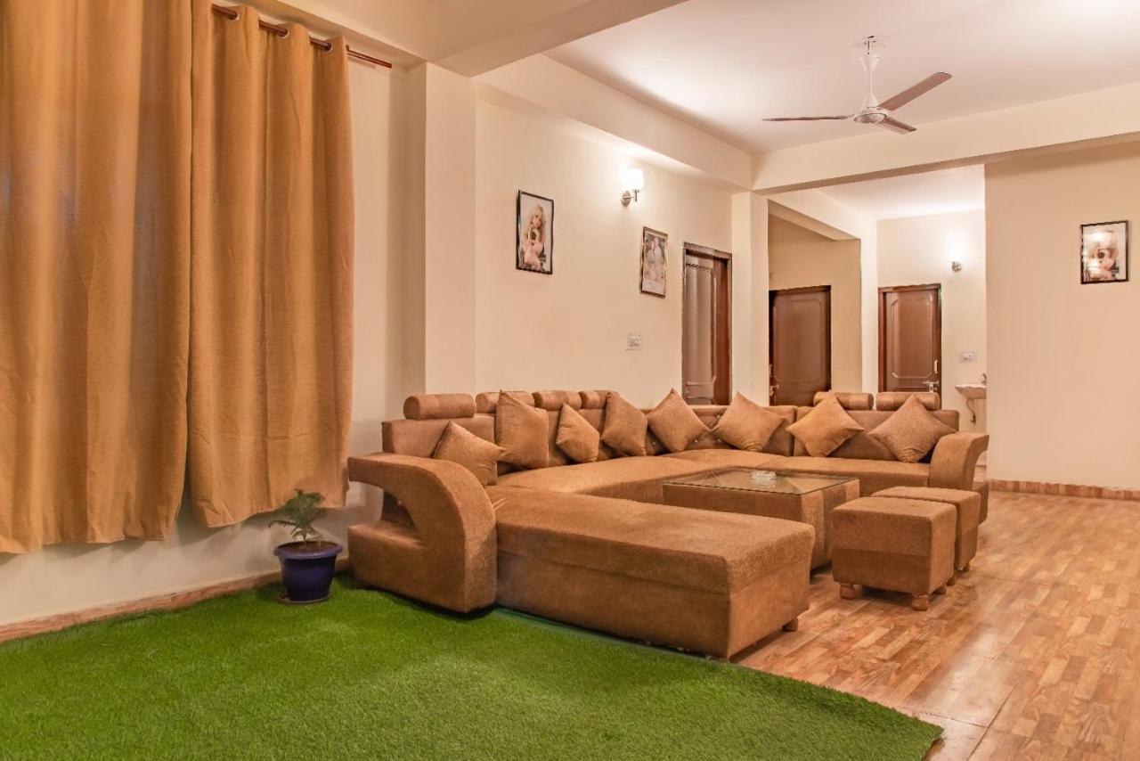 Pine Villa Касаулі Екстер'єр фото